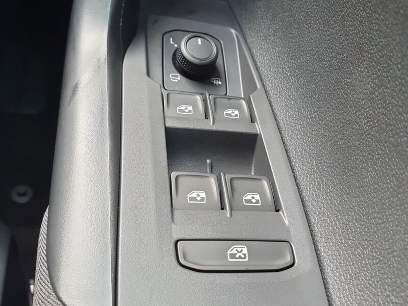 More views of Volkswagen Taigo