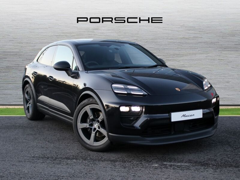 More views of Porsche Macan
