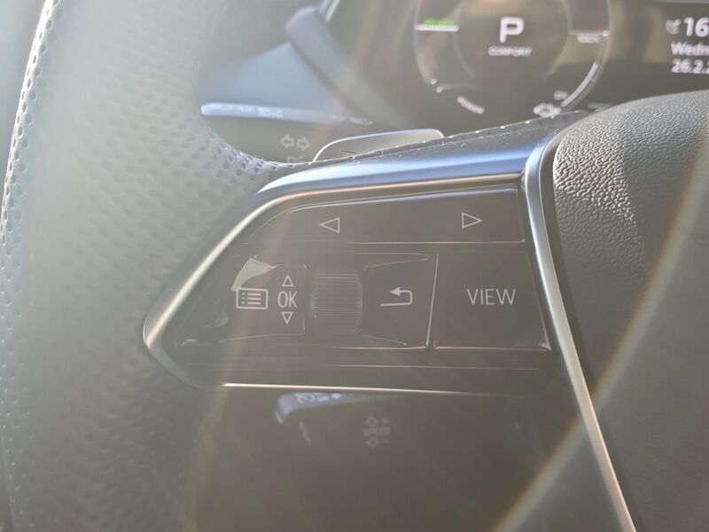 More views of Audi e-tron GT quattro