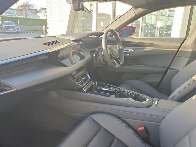 More views of Audi e-tron GT quattro