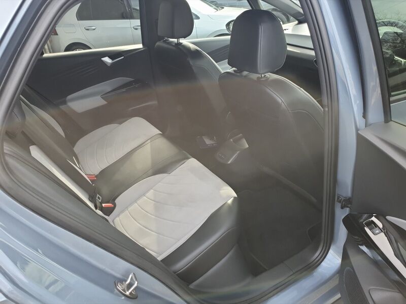 More views of Volkswagen ID.3