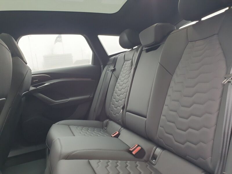 More views of Audi A6 Avant e-tron