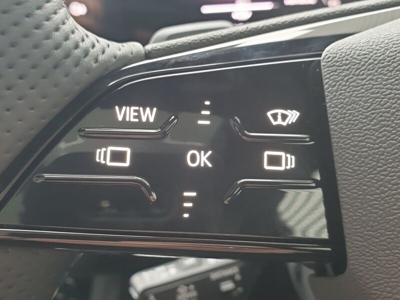 More views of Audi A6 Avant e-tron