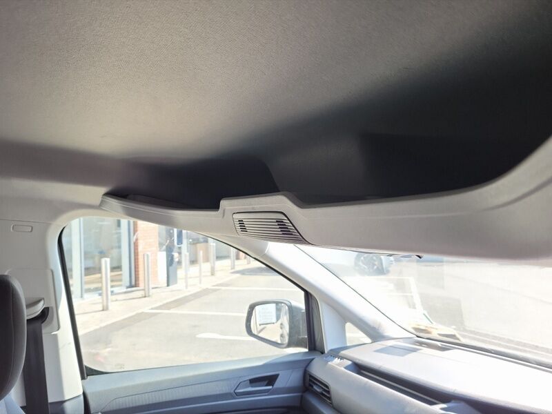 More views of Volkswagen Caddy