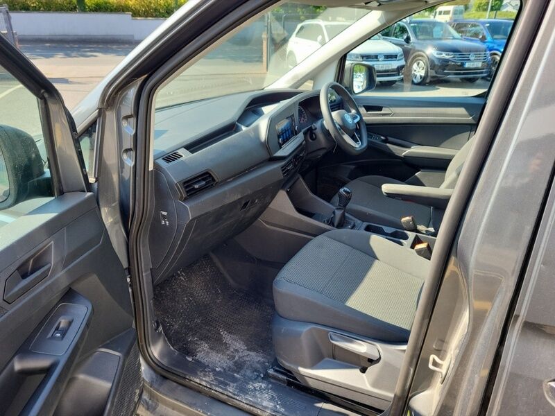 More views of Volkswagen Caddy