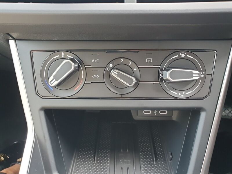More views of Volkswagen Polo
