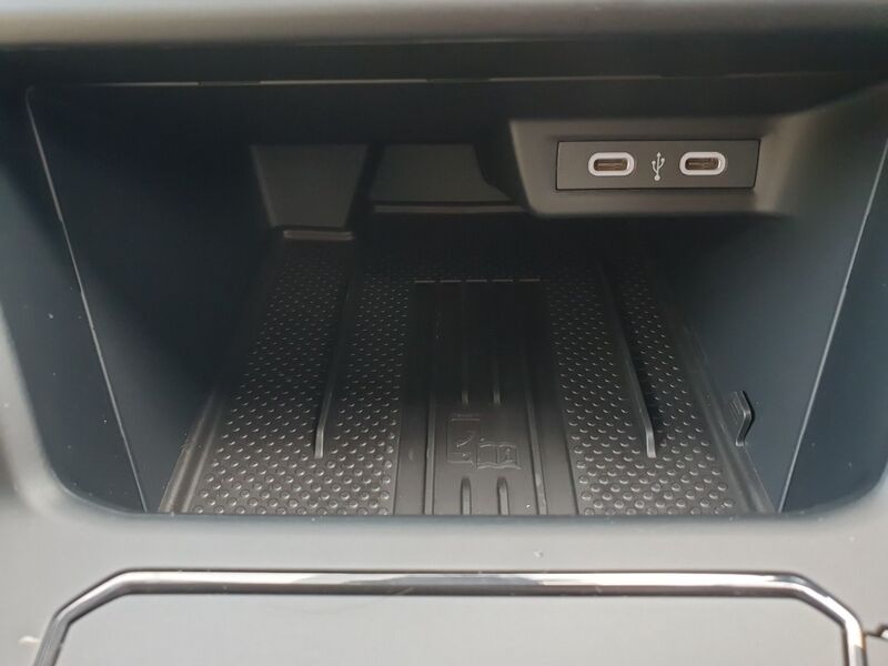 More views of Volkswagen Polo