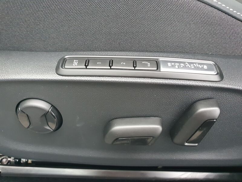 More views of Volkswagen ID.7