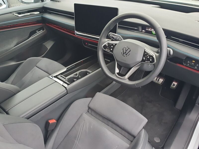 More views of Volkswagen ID.7