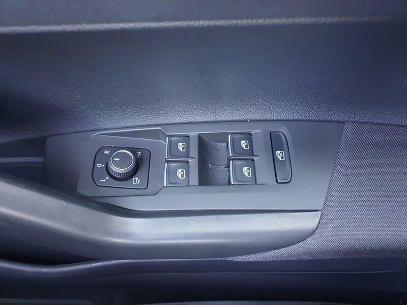 More views of Volkswagen Polo