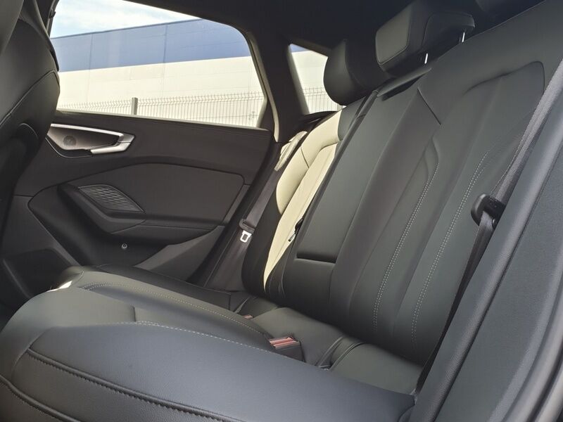 More views of Audi A5