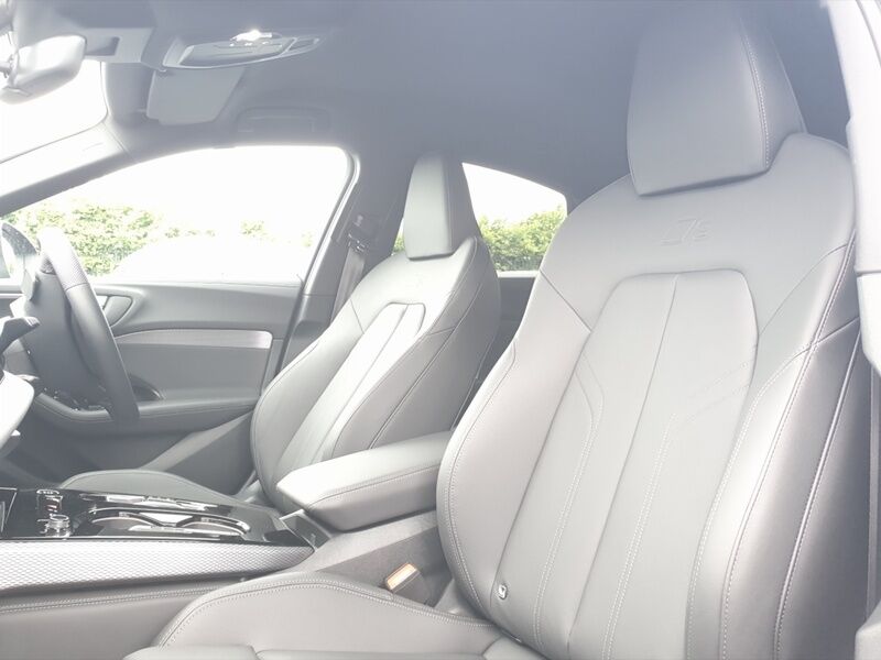 More views of Audi A5