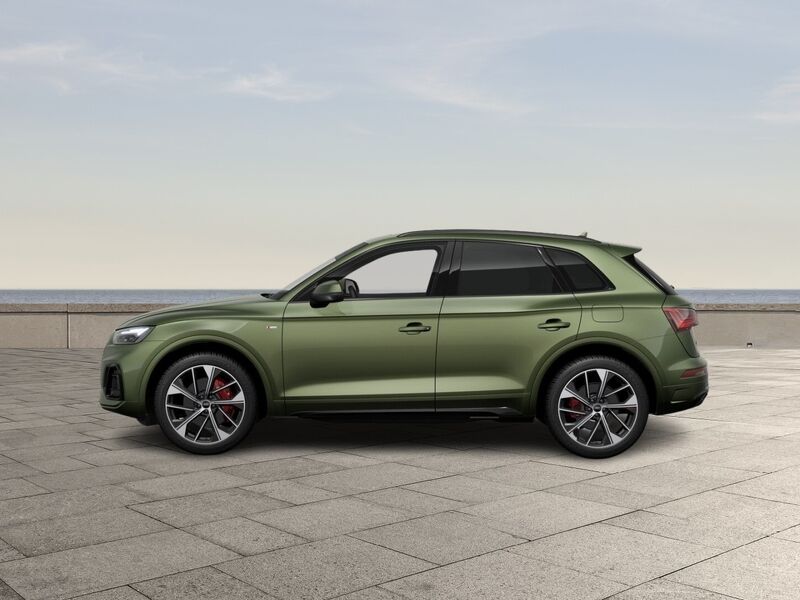 More views of Audi Q5