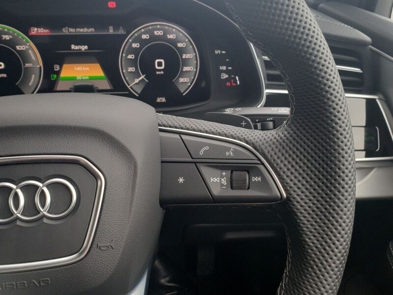 More views of Audi Q7