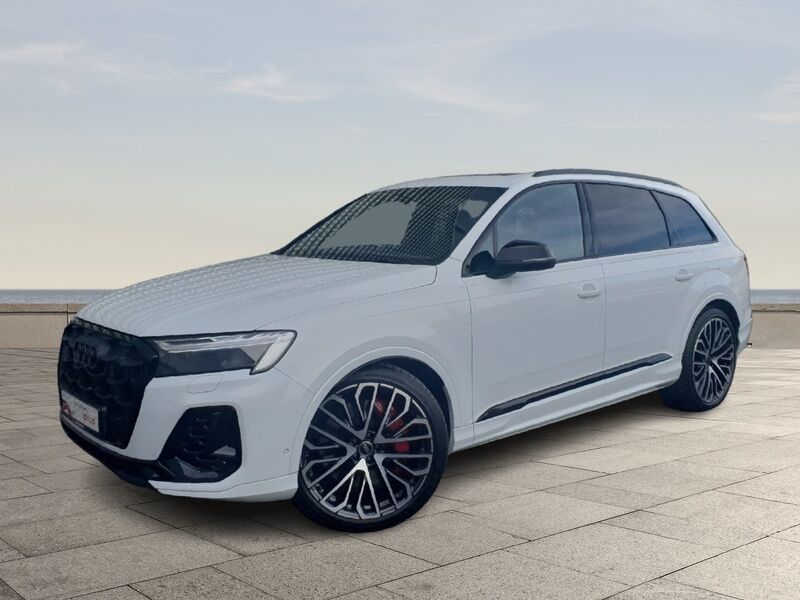 More views of Audi Q7