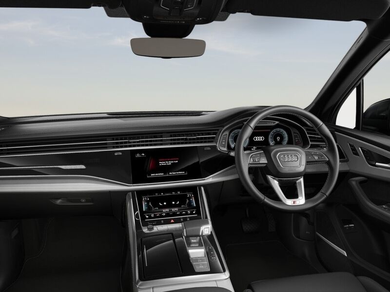 More views of Audi Q7