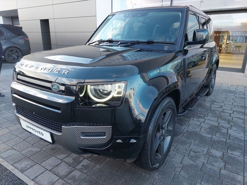 More views of Land Rover Defender