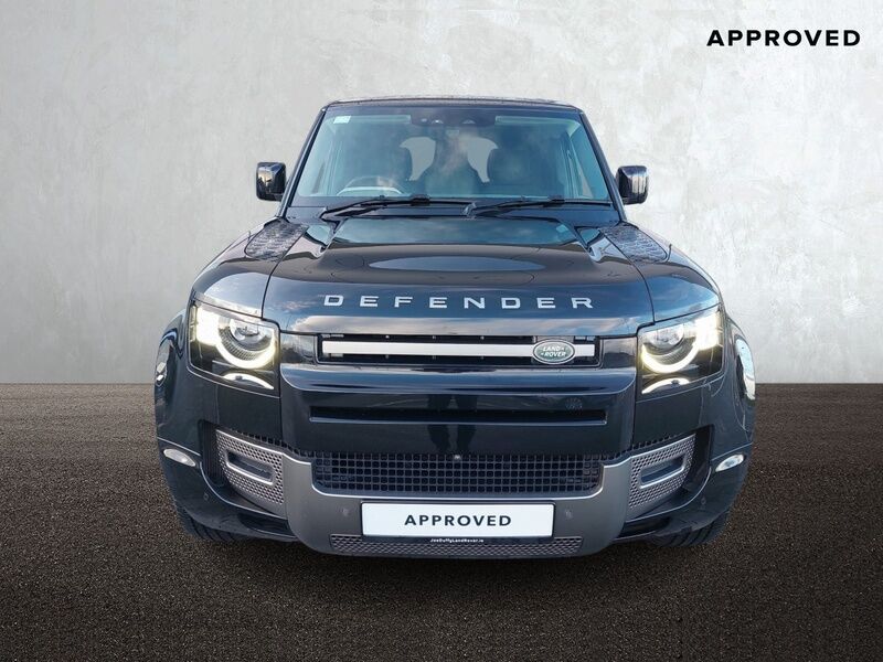 More views of Land Rover Defender