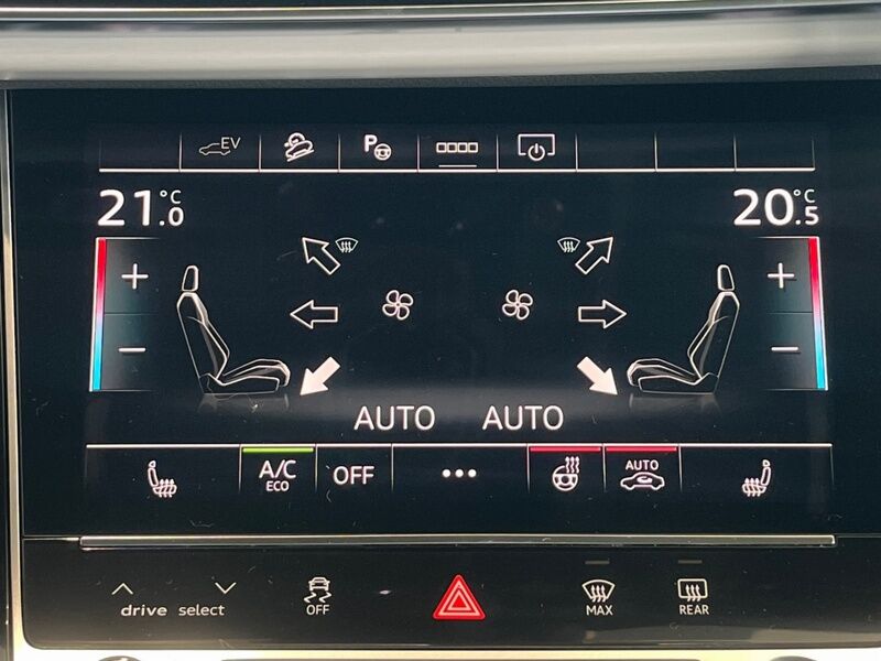 More views of Audi Q8