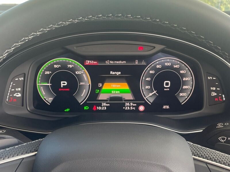 More views of Audi Q7