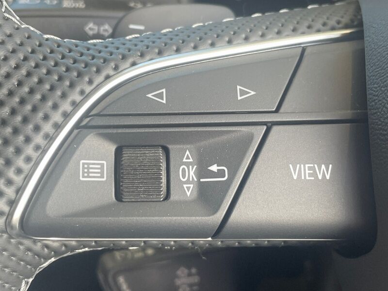 More views of Audi Q7