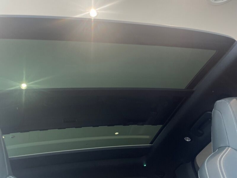 More views of Audi Q7