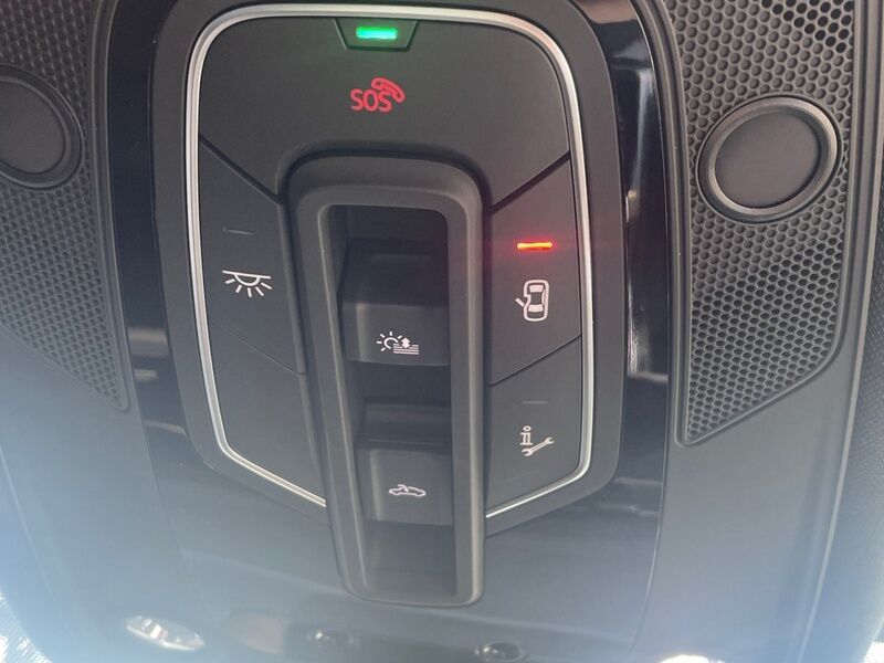 More views of Audi Q7