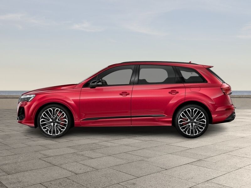 More views of Audi Q7