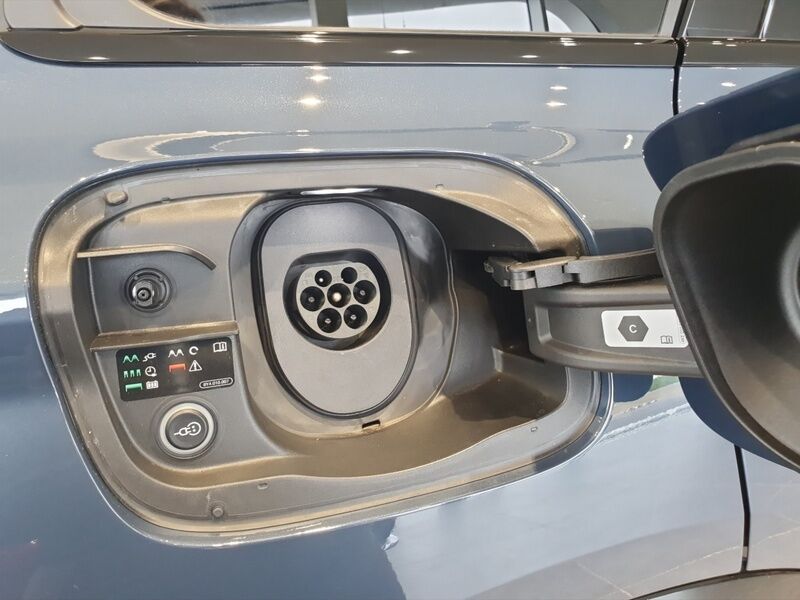 More views of Audi Q6 e-tron