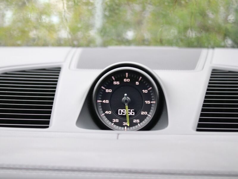 More views of Porsche Cayenne