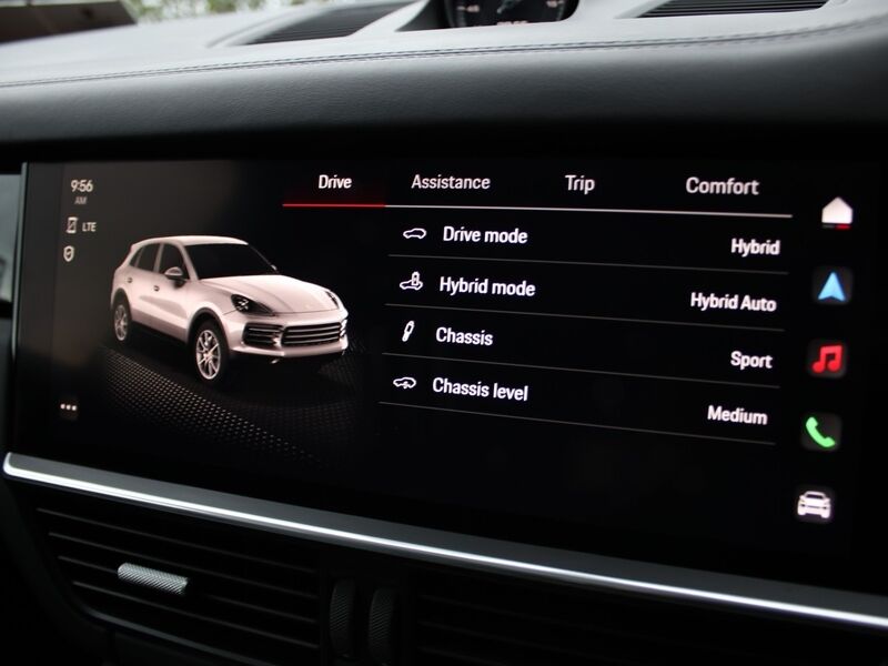 More views of Porsche Cayenne