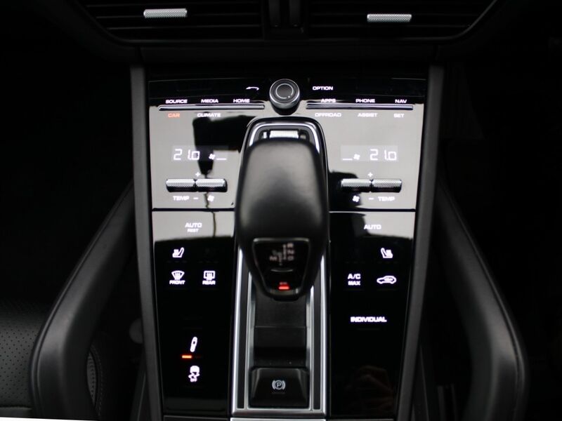 More views of Porsche Cayenne