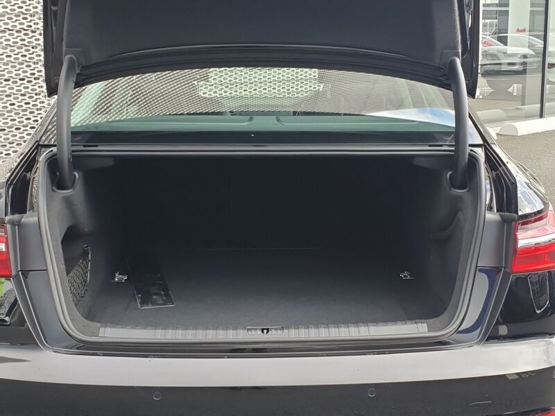 More views of Audi A6