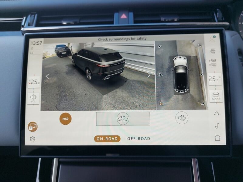 More views of Land Rover Range Rover Velar