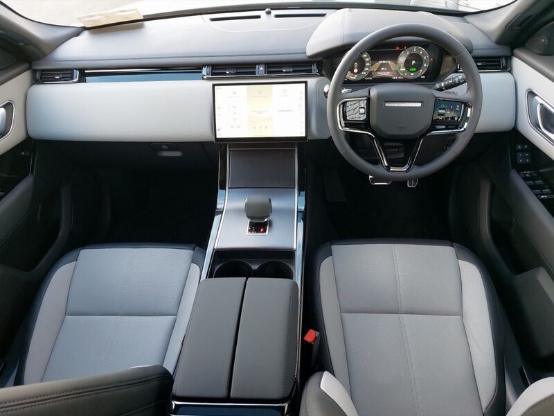 More views of Land Rover Range Rover Velar