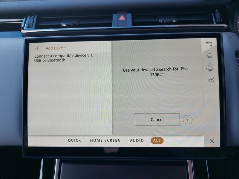 More views of Land Rover Range Rover Velar