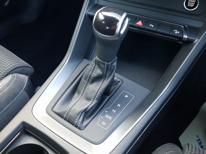 More views of Audi Q3