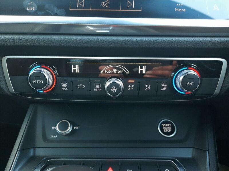 More views of Audi Q3