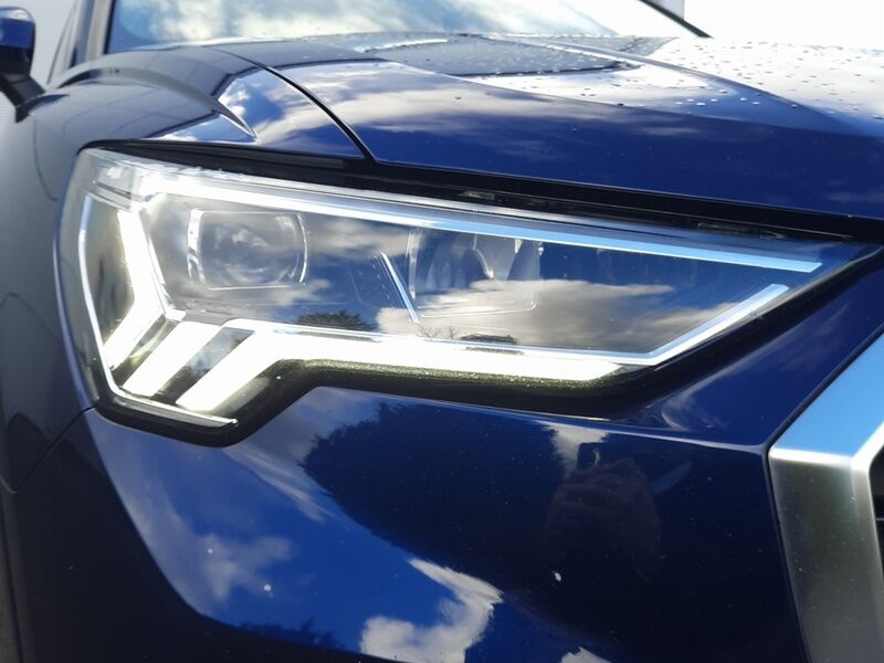More views of Audi Q3