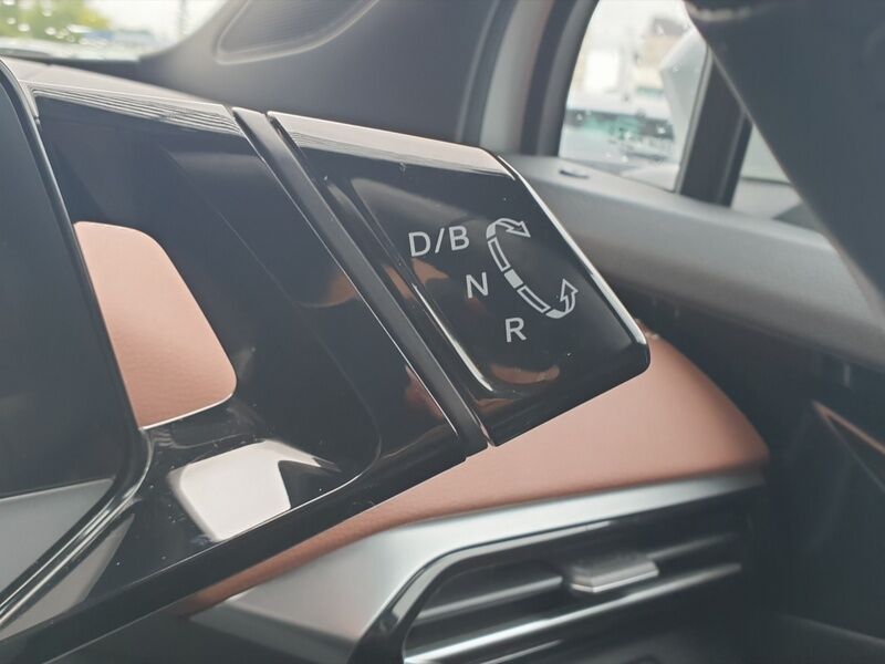 More views of Volkswagen ID.4
