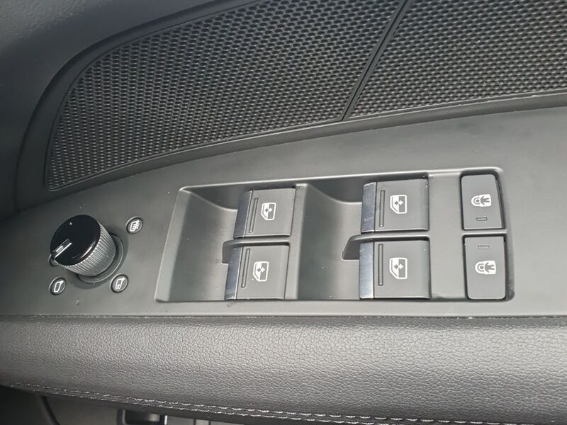 More views of Audi e-tron GT quattro