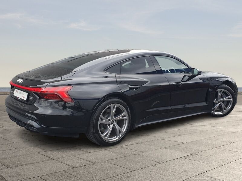 More views of Audi e-tron GT quattro