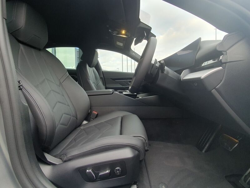 More views of BMW 5 Series