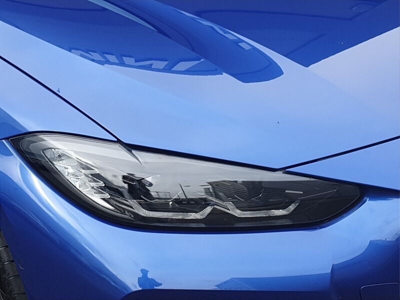 More views of BMW i4