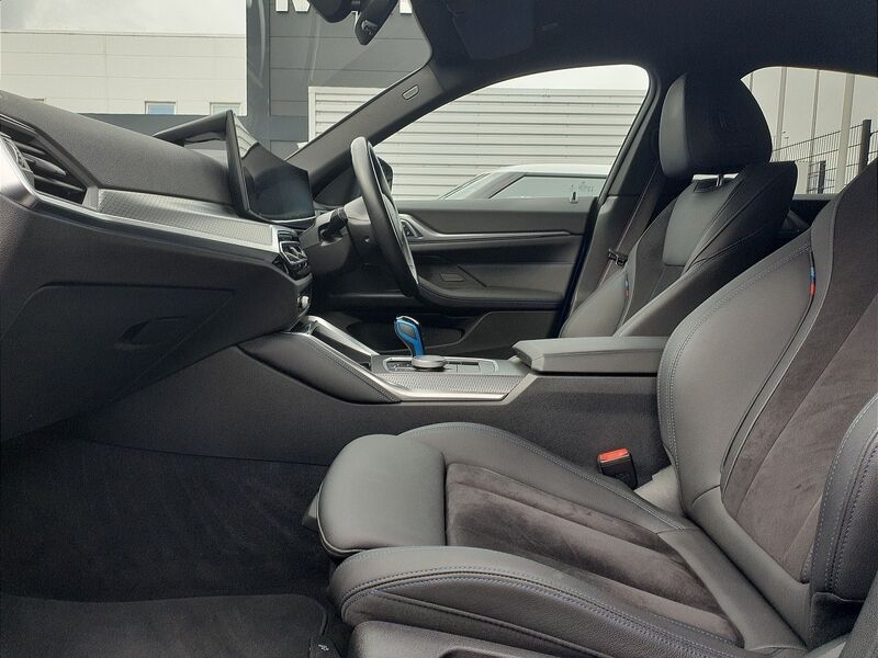 More views of BMW i4