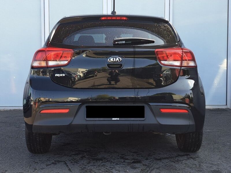 More views of Kia Rio
