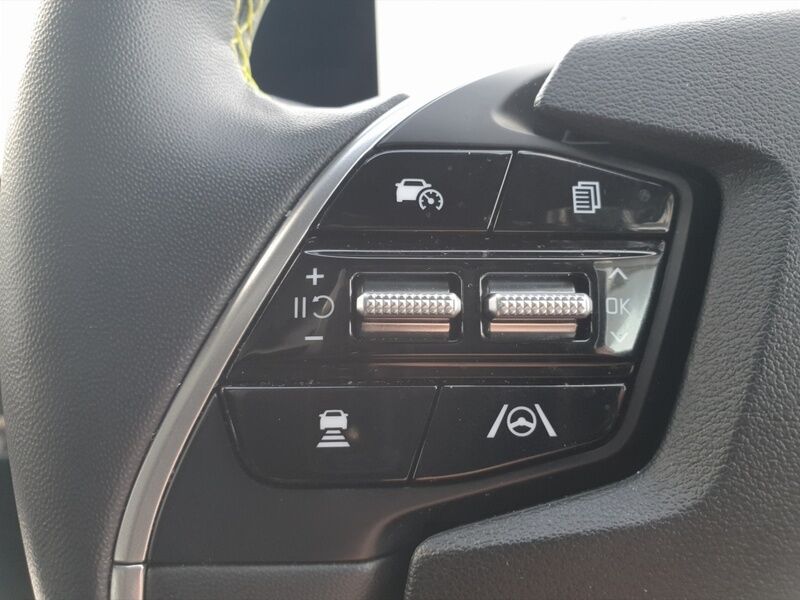 More views of Kia EV6