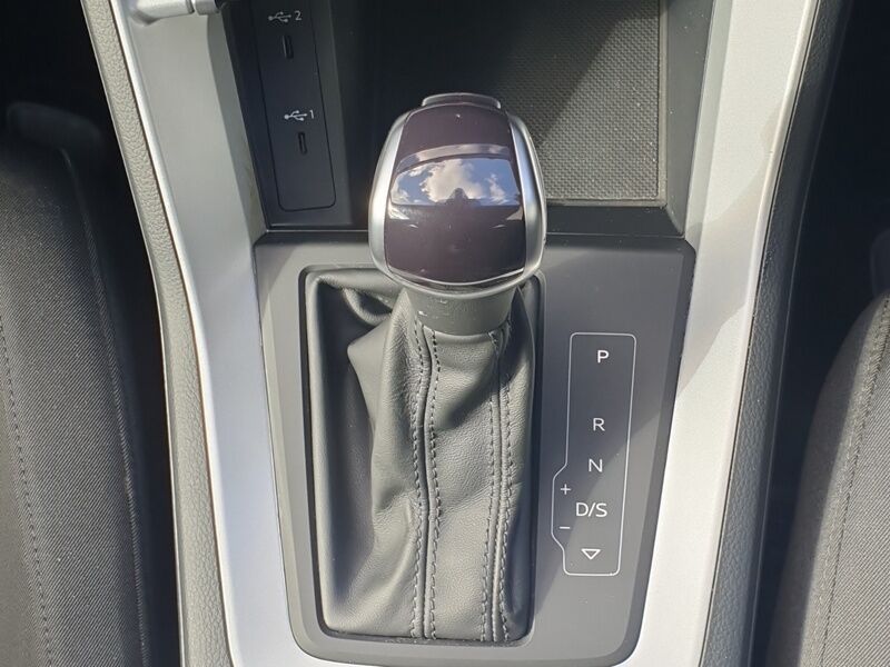 More views of Audi Q3
