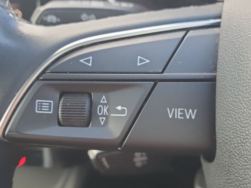 More views of Audi Q3
