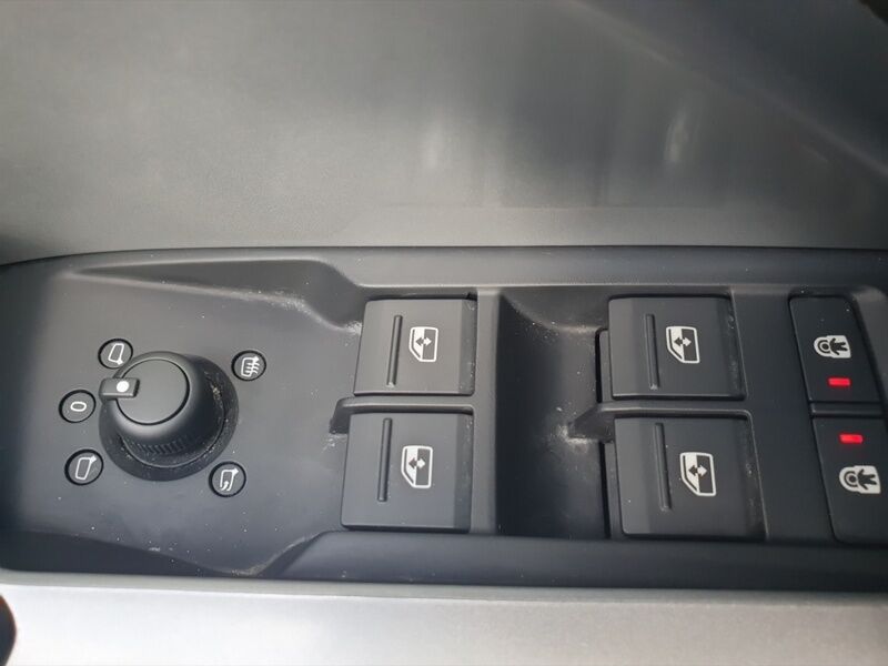 More views of Audi Q3